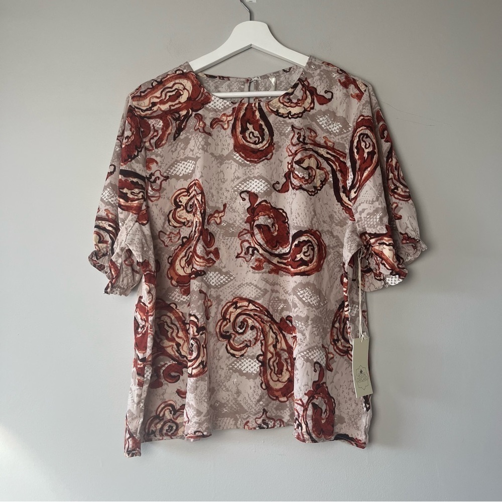 NWT‎ Moon Orchid Top XXL